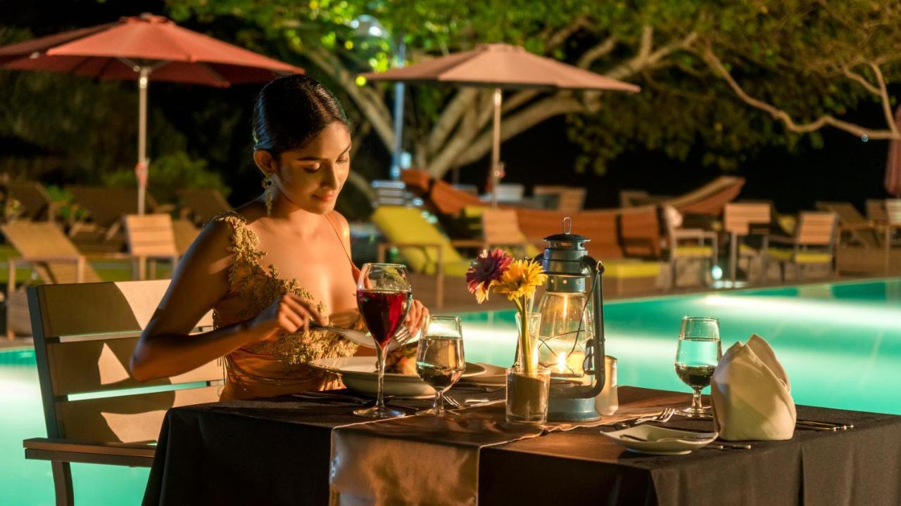 Sooriya Resort & Spa Tangalle Bagian luar foto