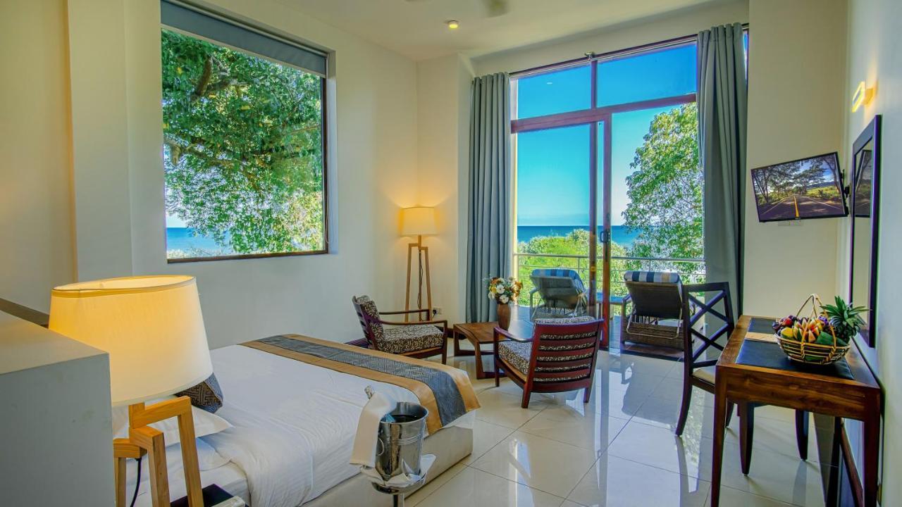 Sooriya Resort & Spa Tangalle Bagian luar foto