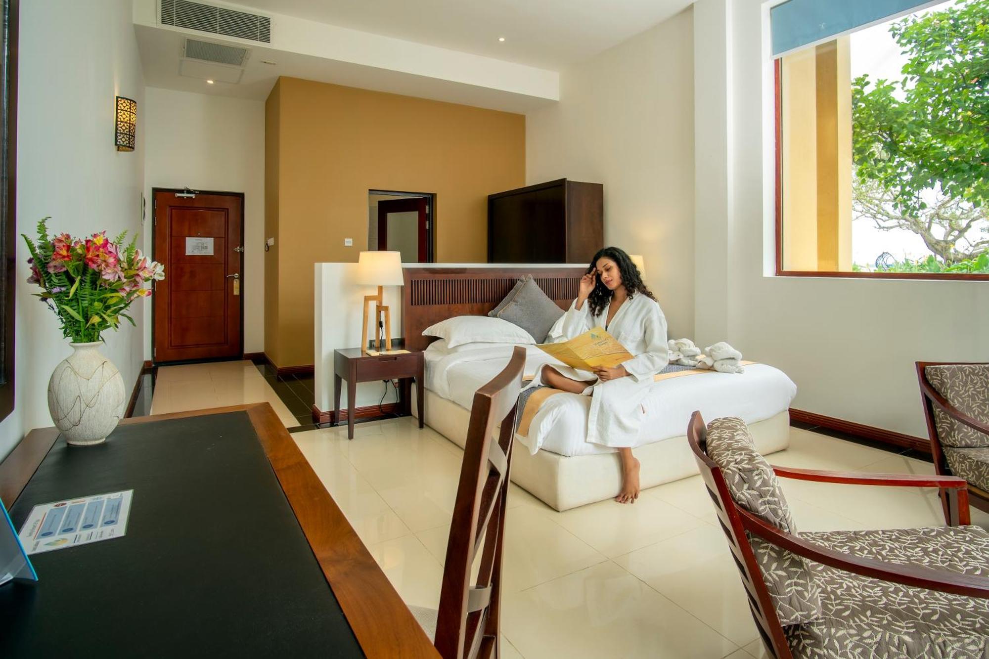 Sooriya Resort & Spa Tangalle Bagian luar foto