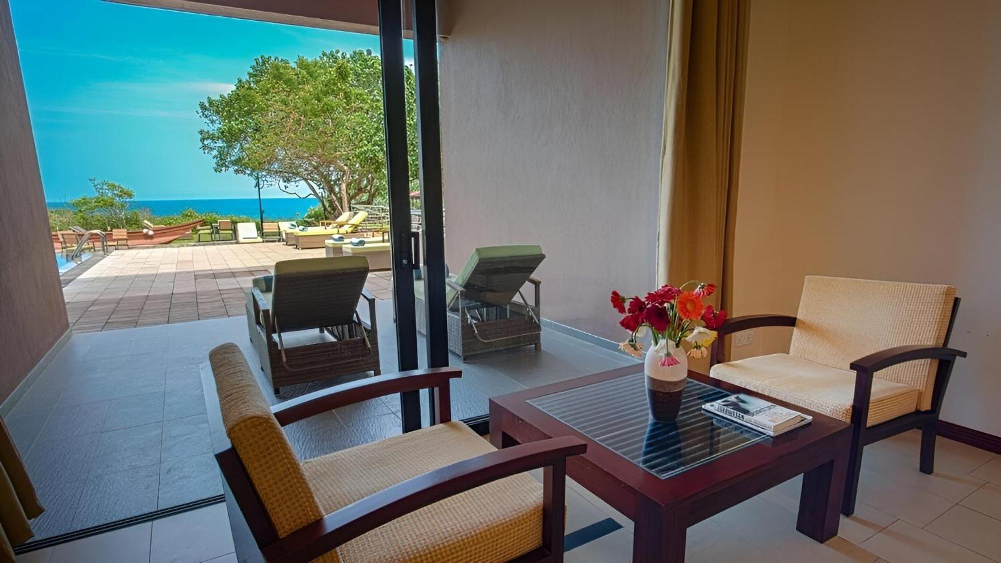 Sooriya Resort & Spa Tangalle Bagian luar foto